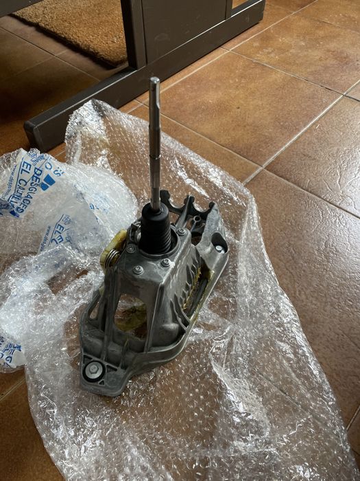 Alavanca e estrutura 6V Mercedes B200 (W245)