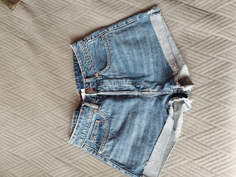 Krótkie spodenki