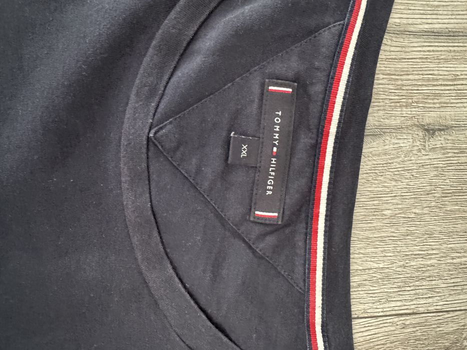 T-shirt Tommy Hilfiger XL