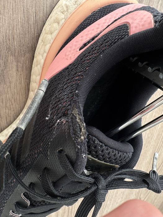 Жіночі adiddas (GG3269)