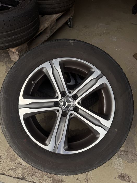 Mercedes benz glc 2019 felgi oryginalne 18 235/60/18