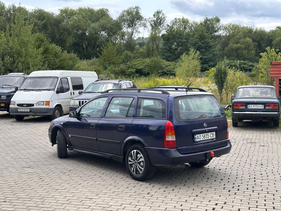 Автомобіль OPEL ASTRA J