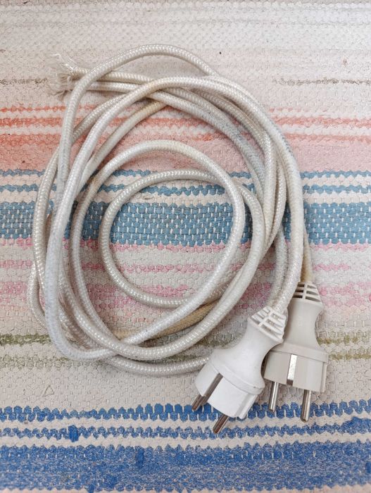 Светодиодная лента 5050 / 60 led /  нейтральный белый 4500