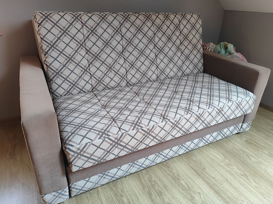 Sofa, amerykanka, kanapa młodzieżowa z pojemnikiem na pościel