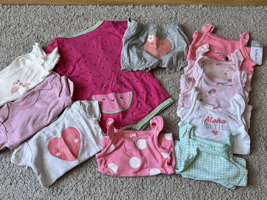 Одяг CARTERS на дівчинку 6 міс