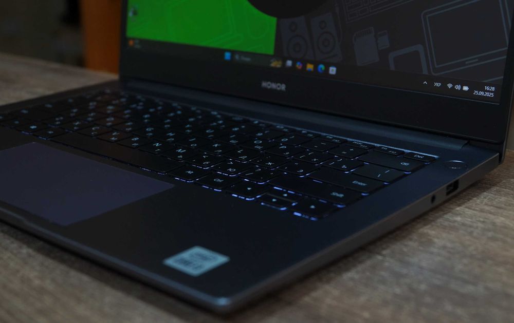 ГАРАНТІЯ HONOR MagicBook(FullHD IPS/Core i3-10110U/RAM 8/SSD 256)TVOYO