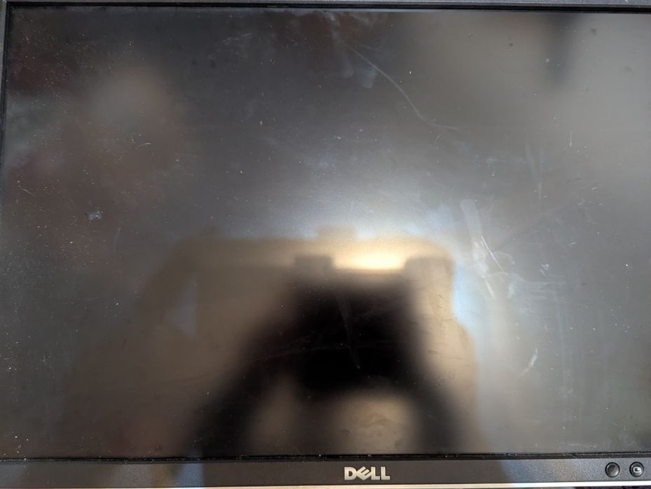 Monitor Dell uszkodzony