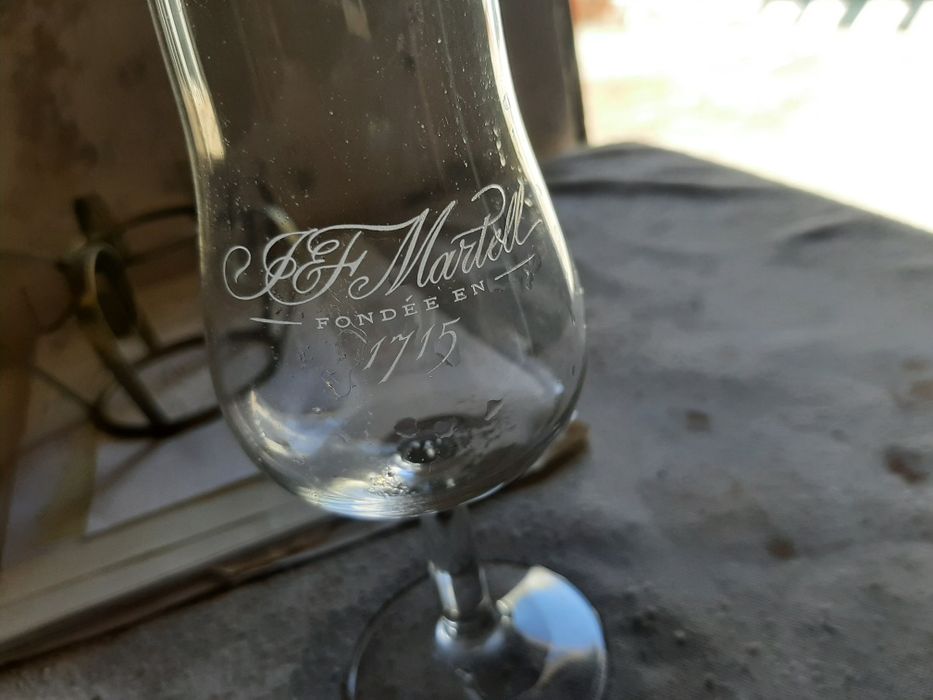 Copo vidro novo FFMARTELL.