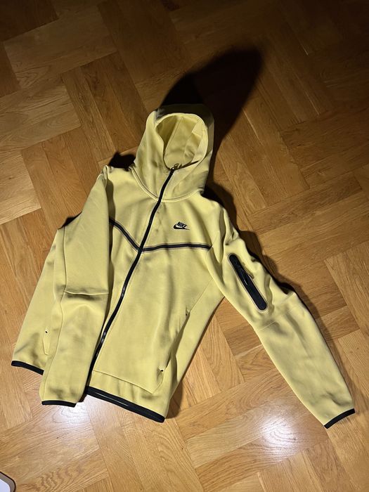 Nike Teech Fleece