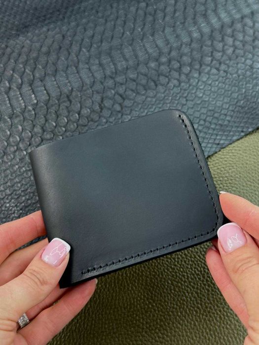 Чоловічий гаманець біфолд із натуральної шкіри чорний