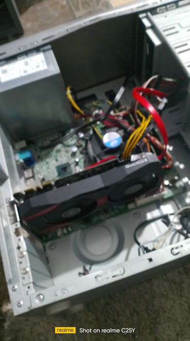 Видео карта GTX 760 2 гб