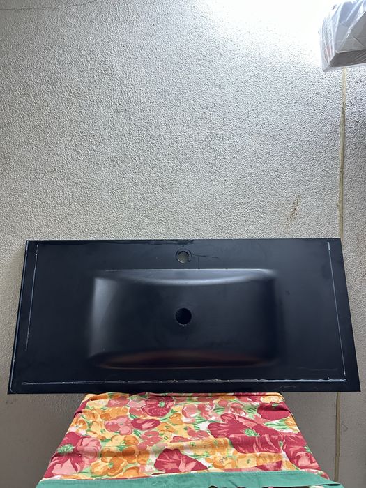 Lavatório VERSÁTIL Preto 101x46cm