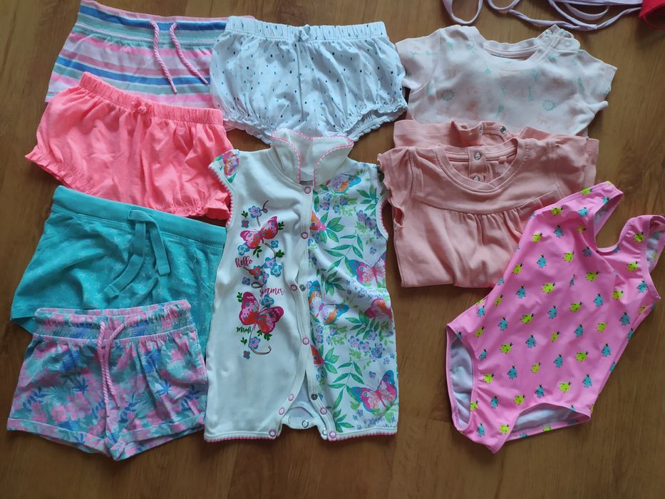 Ubranka dla dziewczynki r. 74