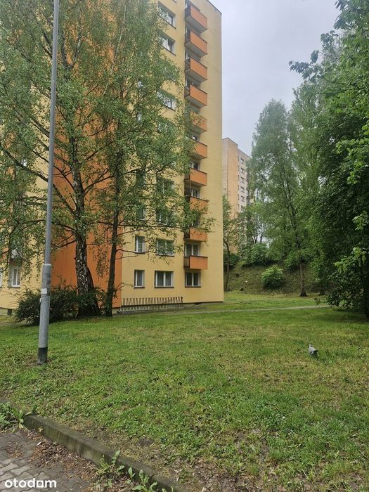 Przestronne 3-pokojowe mieszkanie w centrum