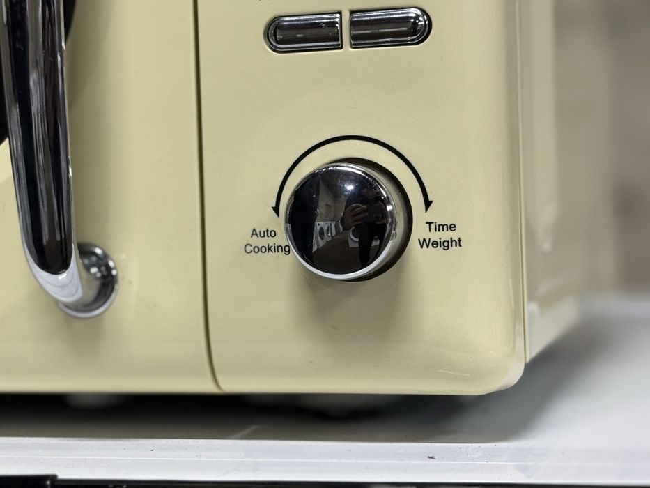 Мікрохвильова піч Schneider з Німеччини ідеал. Ретро