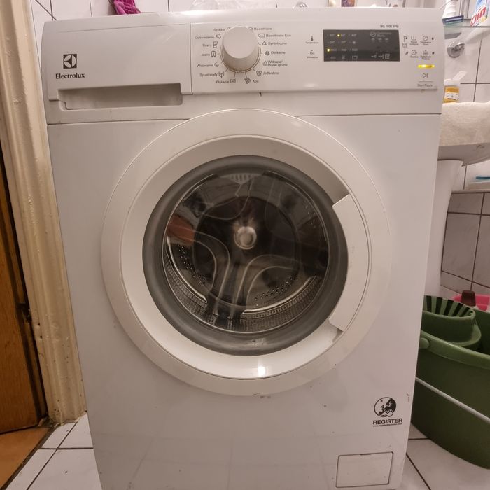 Pralka Electrolux slim