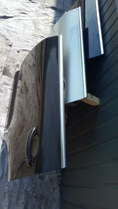 Дверь задняя левая Volkswagen Touareg \ Фольксваген Туарег двери двері