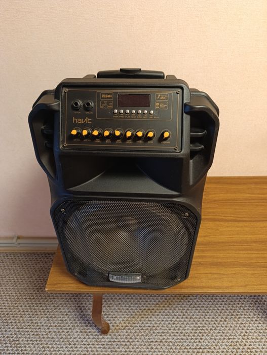 Продам блютус колонку