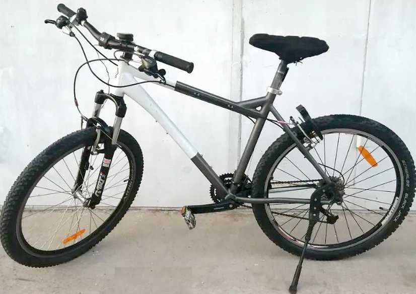 Гірський велосипед, 27 швидкостей, 26" колеса, заднє колесо з замком