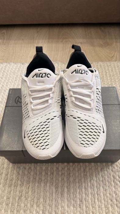 Кросівки жіночі Nike Wmns Air Max 270 white/white/black