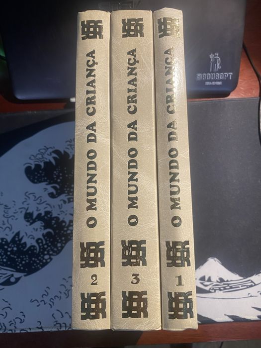 Dou Conjunto 3 livros - O mundo das crianças