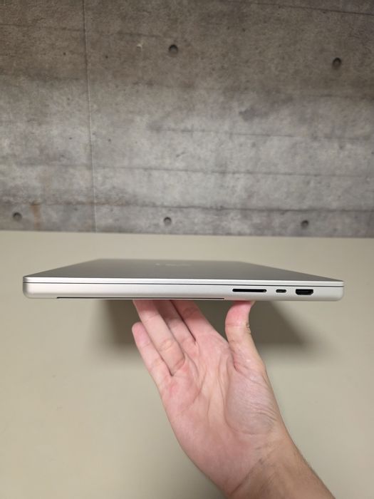MacBook Pro 16" | M3 Max 36Gb RAM 1Tb | GPU 30 Cores
