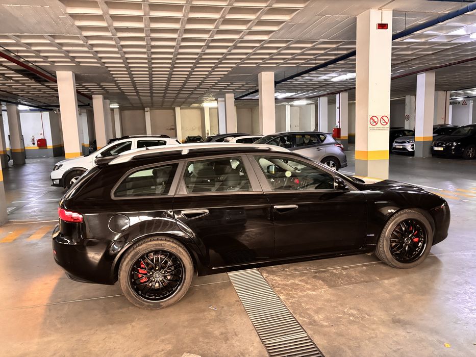 Alfa romeo 159 1.9 8v — photo 5