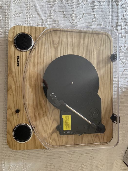 Gira discos de vinil ION