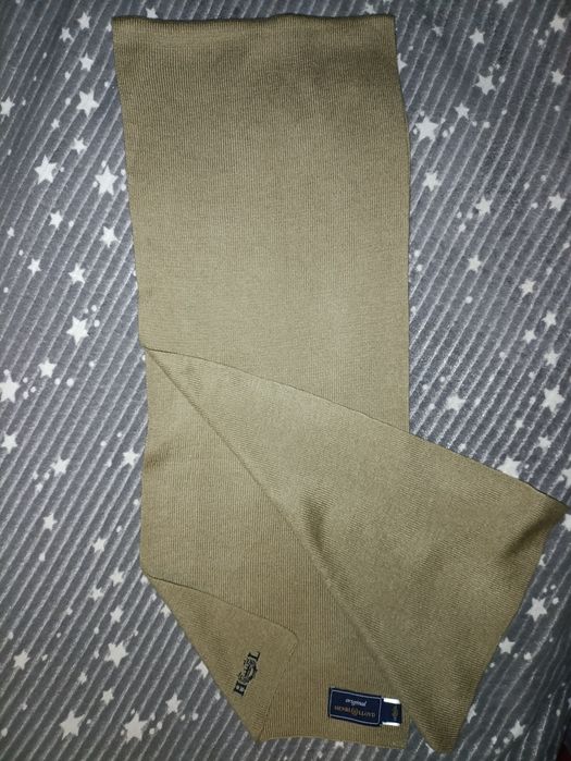 Henry Lloyd scarf