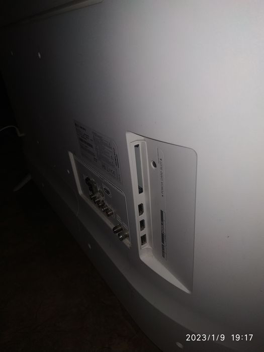 Lg 43 um7390plc розбита матриця