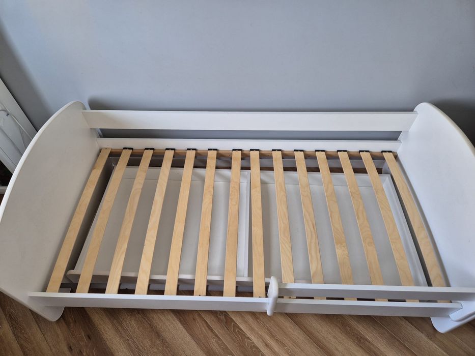 Łóżko dziecięce +materac +szyflada