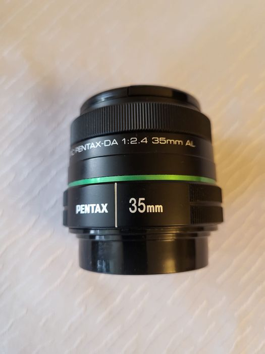 Pentax k-r body + 3 x obiektyw +  Lampa błyskowa Metz