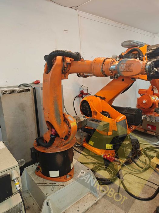 Robot Przemysłowy KUKA KR 16 | Udźwig 16kg | Zasięg 1610mm | KRC2 ed05