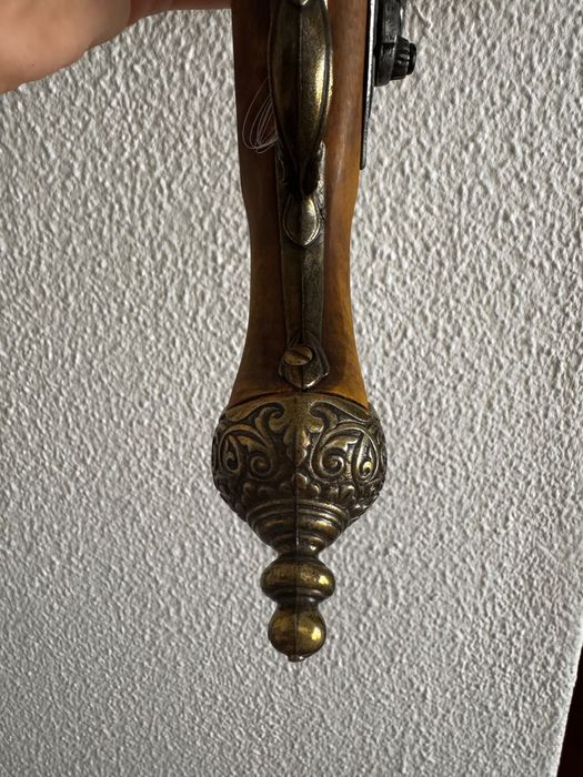 Réplica de Pistola antiga decorativa