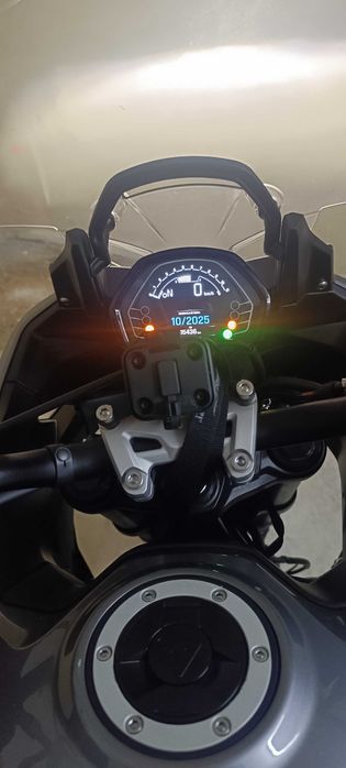 Triumph tiger sport 660 imaculada e cheia de extras