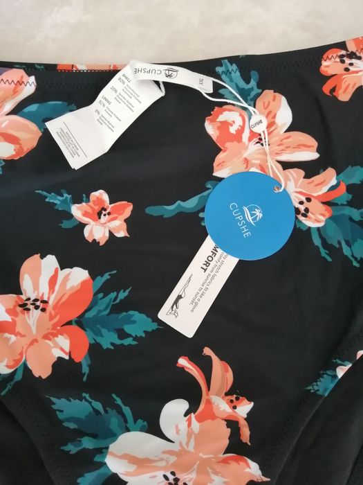 Biquíni ventre liso novo XXL