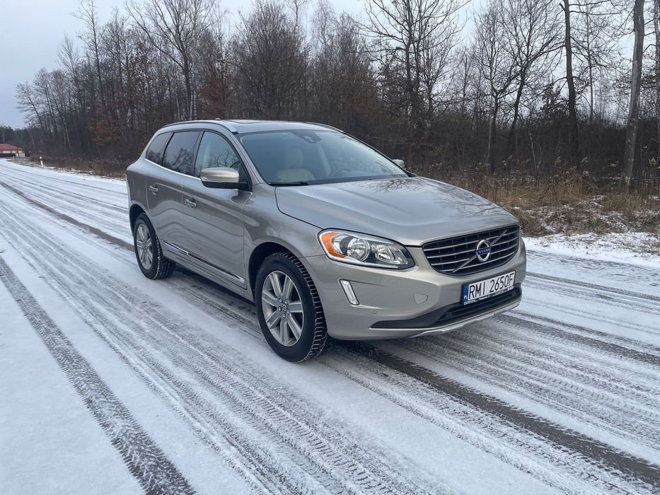 Volvo XC 60 Volvo Xc60 3.0 t6 awd 304km