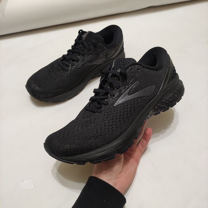 Кросівки brooks chost 11 чоловічі