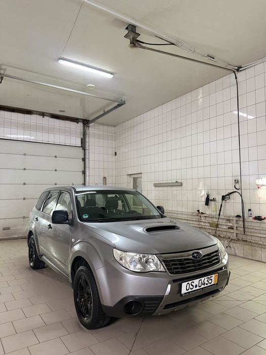 Subaru Forester 2011 Год  под растаможку