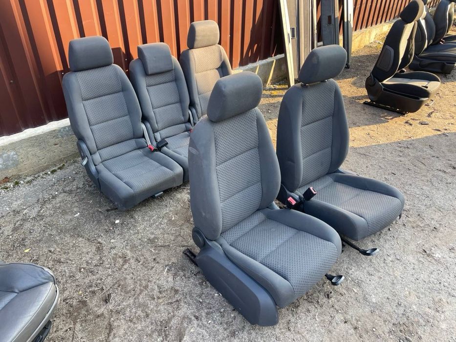Автосидіння Nissan NV200 Fiat Doblo Renault Kangoo! Крісла сидіння сидушки салонні передні задні автокрісла для буса мінівена