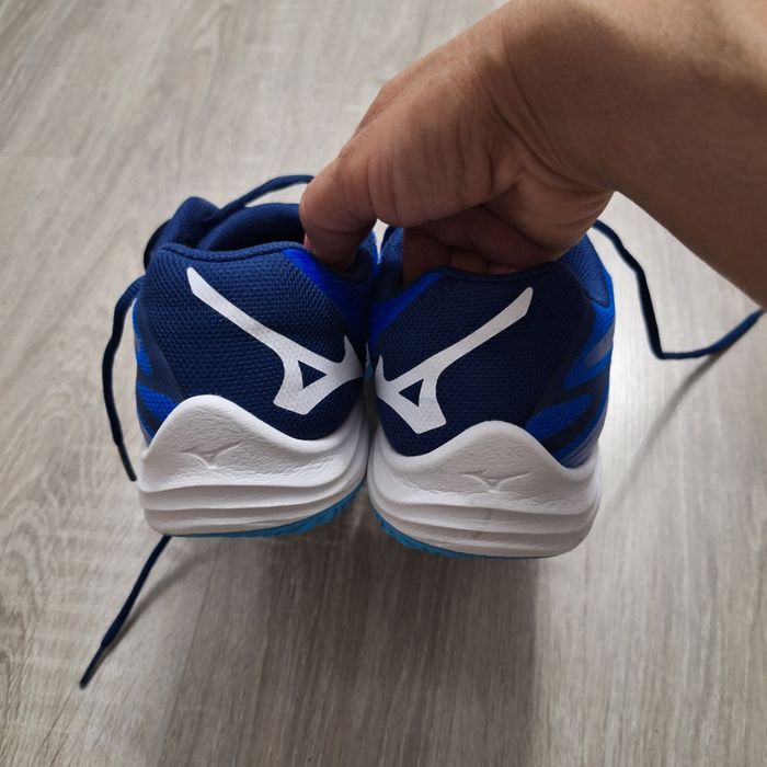 Halówki juniorskie niebieskie Mizuno