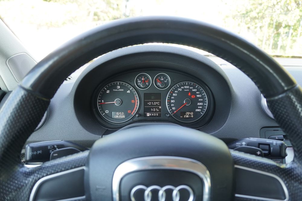 Audi A3 Sportback 2.0 TDI – 2009 foto 4