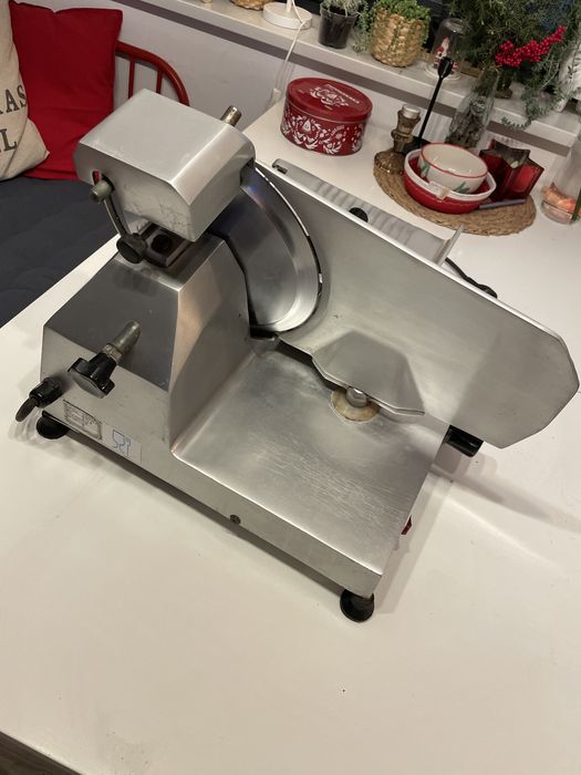 Krajalnica mistro gs 250 E