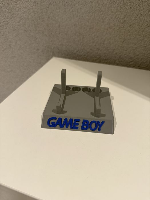 Stojak podstawka pod konsole Gameboy