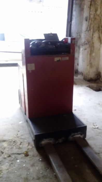 Wózek widlowy BT180