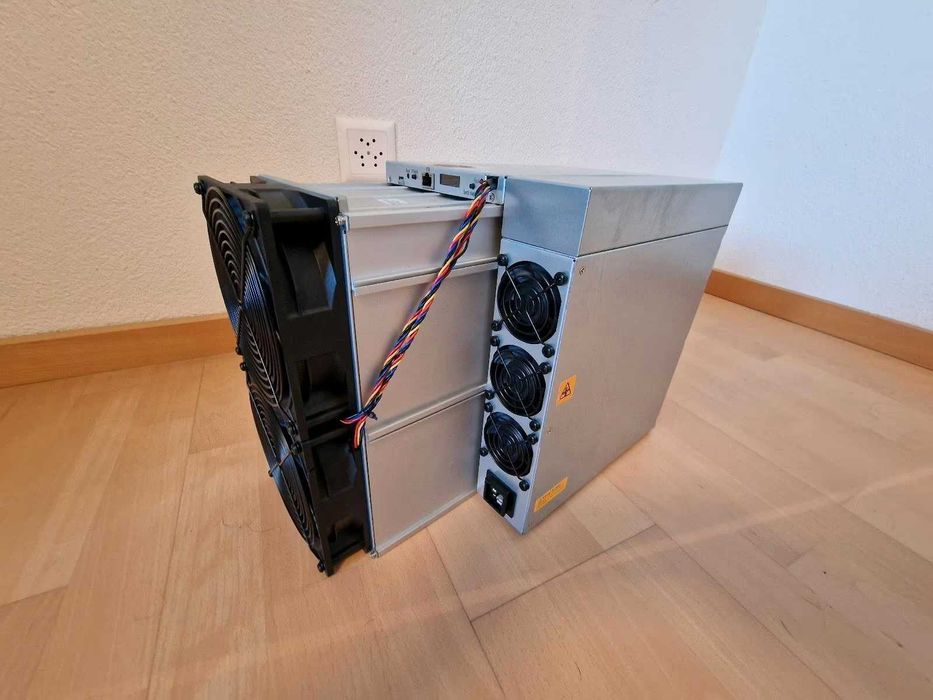 Майнер Bitmain Antminer S21xp 270T 5090$ + Гарантія!