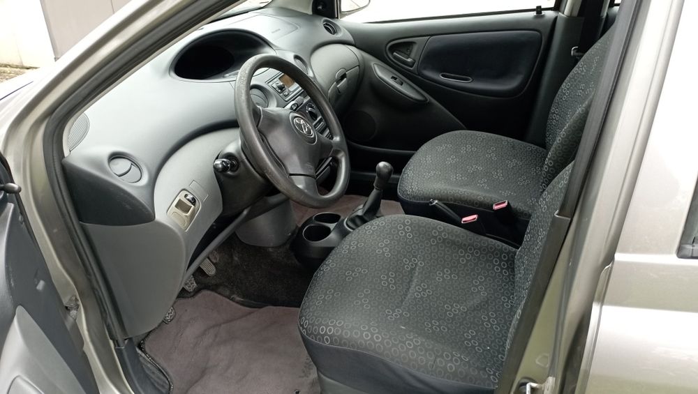 Toyota Yaris  1.0  83000 km