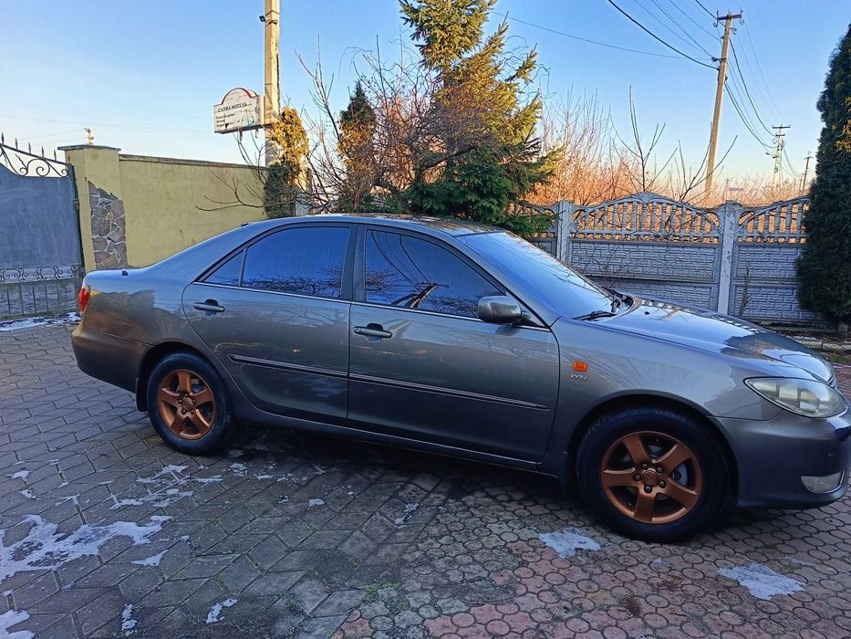 Toyota camry 30 2004