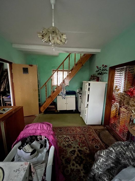 Продаж будинку східно окружна