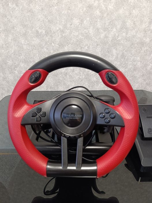 Продам игровой руль с педалями TRAILBLAZER